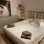 Joli Avec Terrasse La Cigale 6 A 8 Personnes Daire *