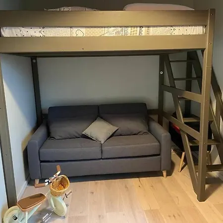 Joli Avec Terrasse La Cigale 6 A 8 Personnes *