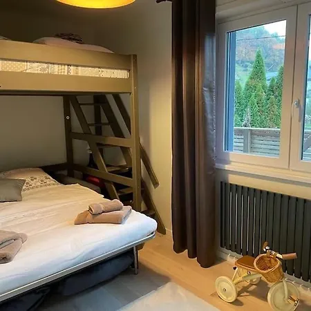 Joli Avec Terrasse La Cigale 6 A 8 Personnes *