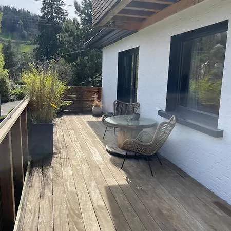 Joli Avec Terrasse La Cigale 6 A 8 Personnes