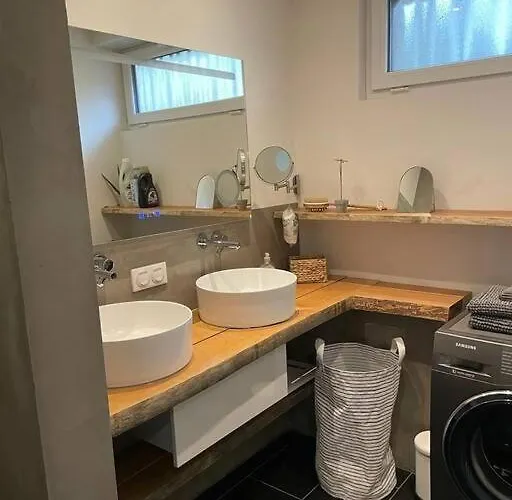 Joli Avec Terrasse La Cigale 6 A 8 Personnes Apartmán