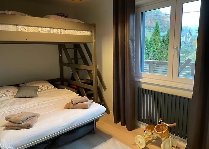 Joli Avec Terrasse La Cigale 6 A 8 Personnes *